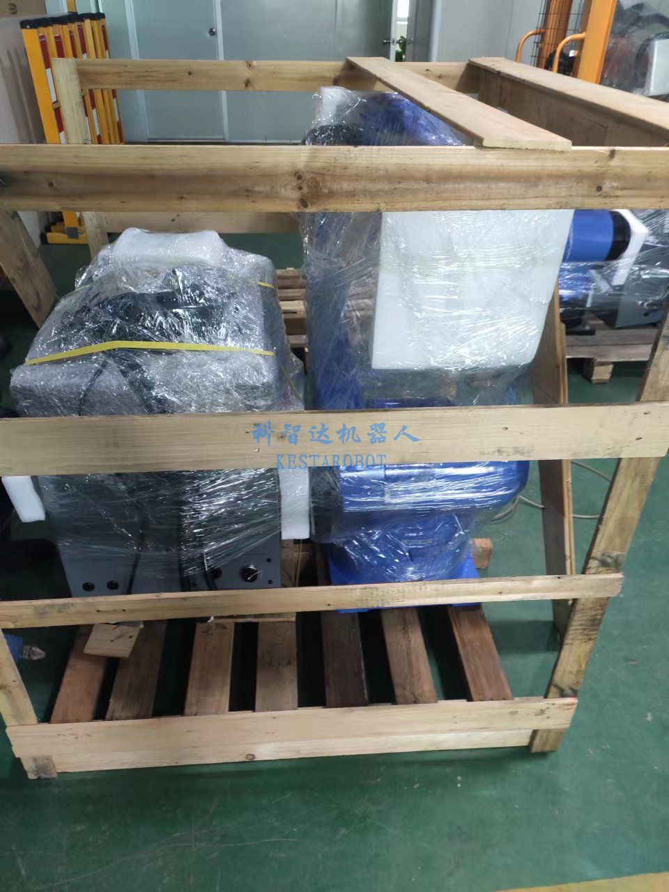 四軸六軸機(jī)器人出貨(圖13) 四軸六軸機(jī)器人出貨(圖13)