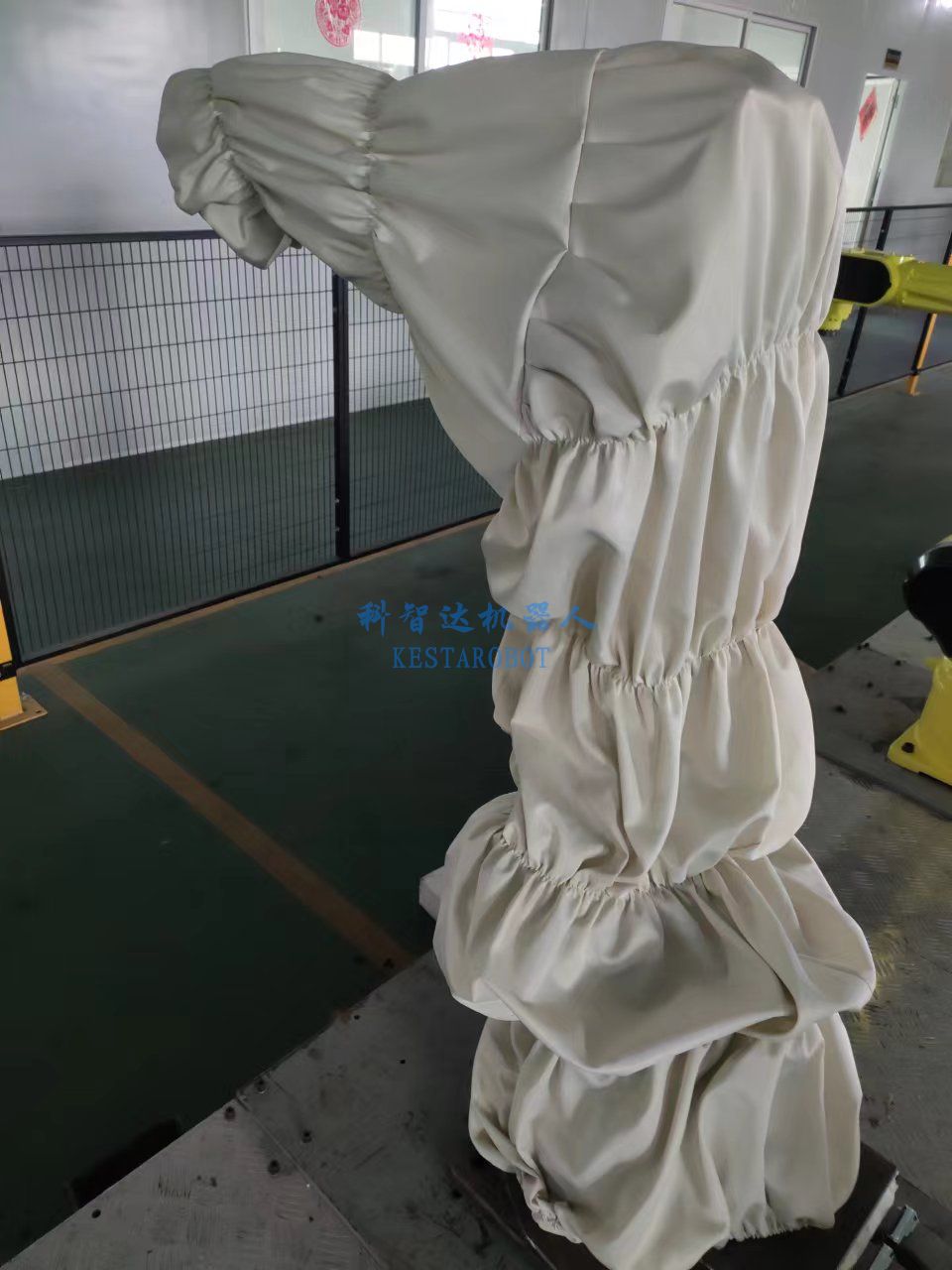 四軸六軸機(jī)器人出貨(圖9) 四軸六軸機(jī)器人出貨(圖9)