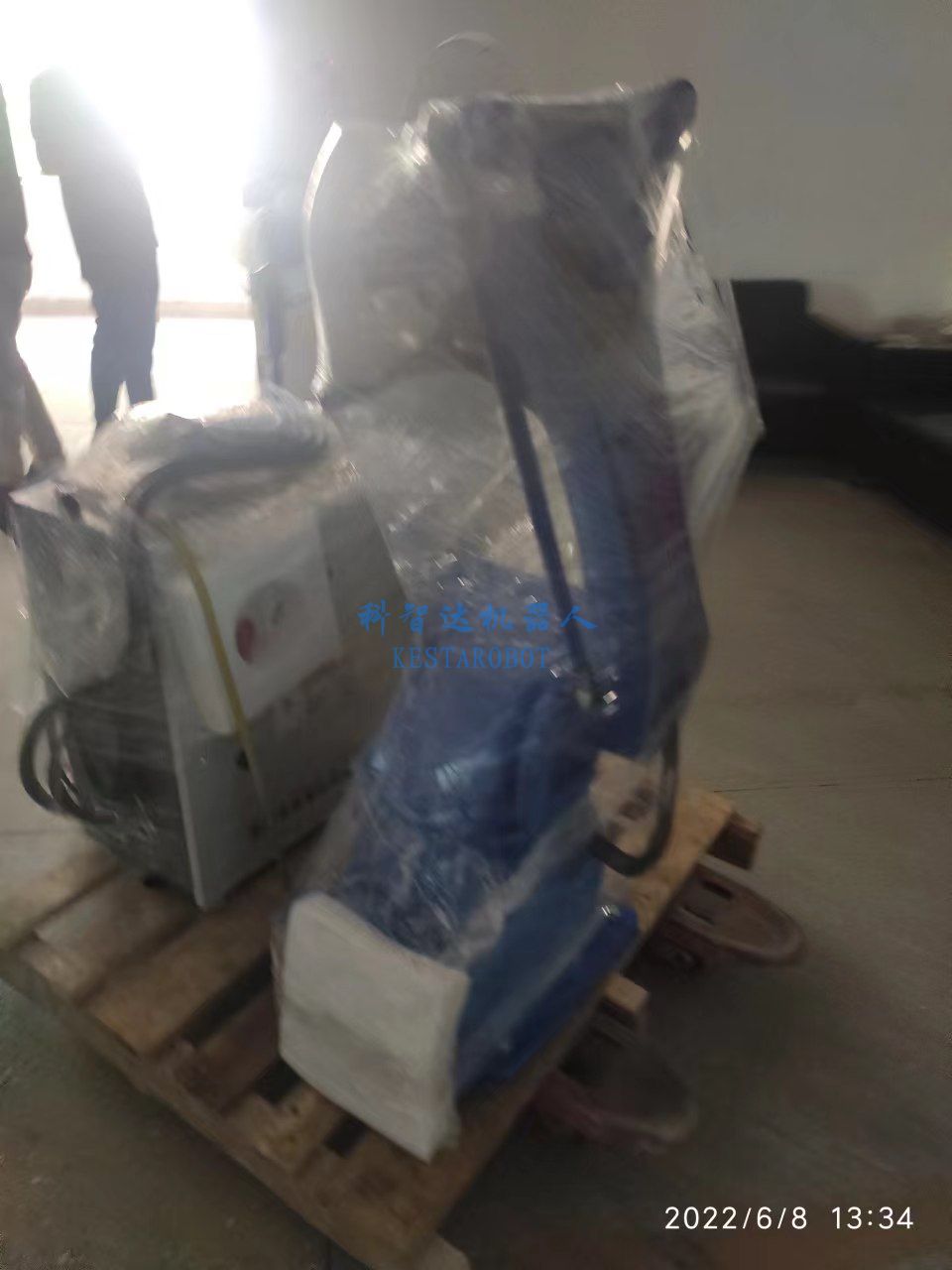 四軸六軸機(jī)器人出貨(圖5) 四軸六軸機(jī)器人出貨(圖5)